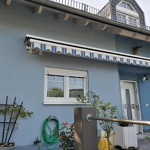 Lodge Desire, Heidelberg